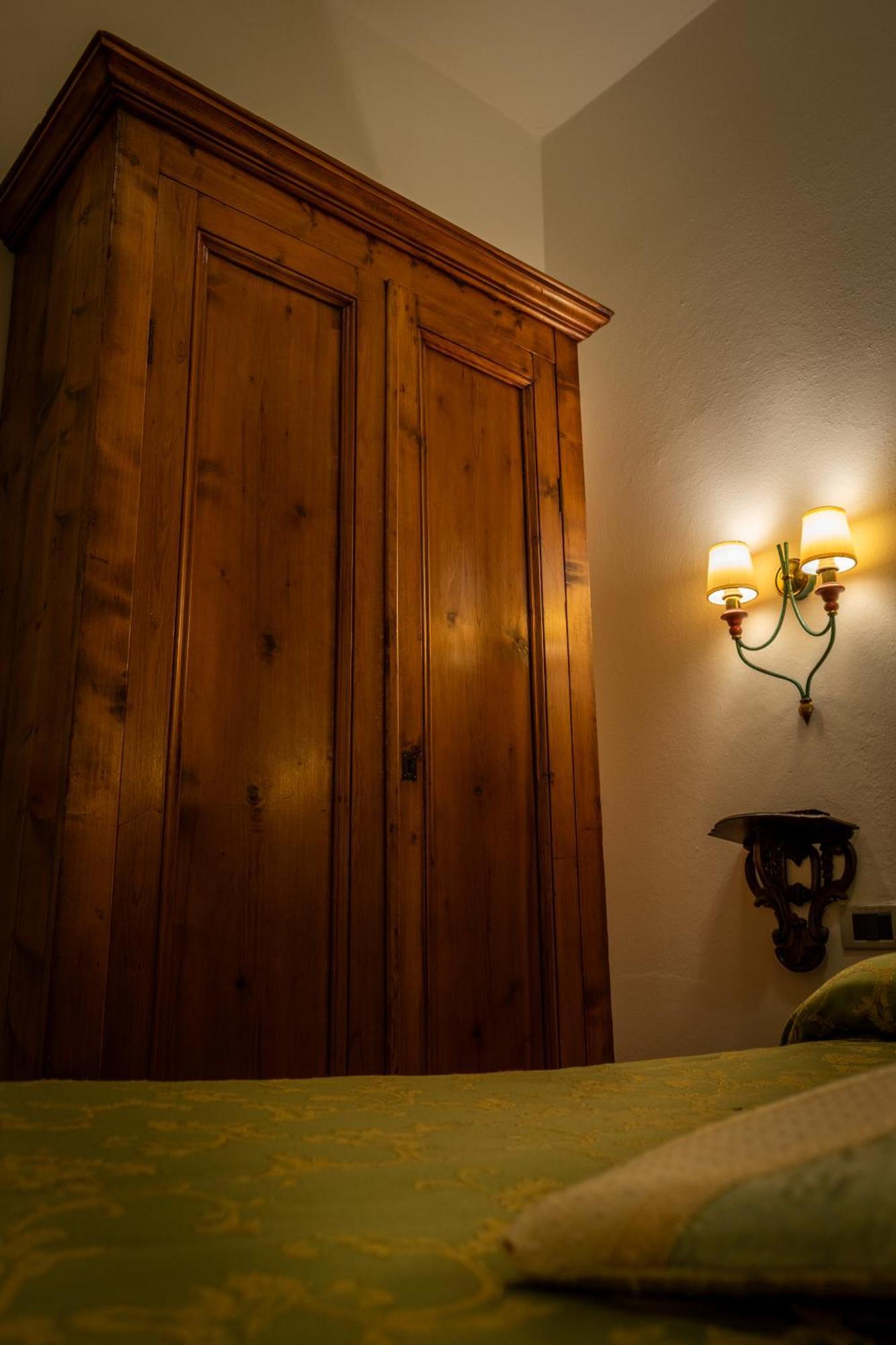 Hotel La Fonte Del Cerro Saturnia Eksteriør billede